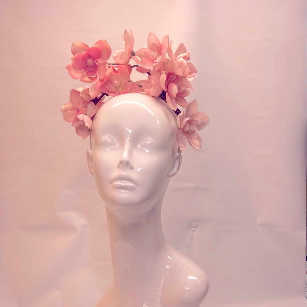 DERBY “CROWN OF SPRING” FASCINATOR